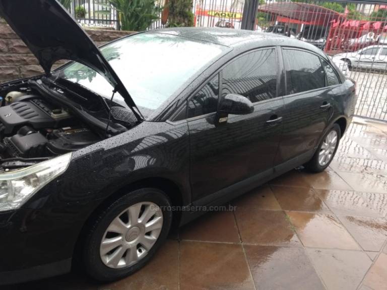 CITROËN - C4 - 2008/2008 - Preta - R$ 23.900,00