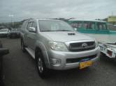 TOYOTA - HILUX - 2010/2010 - Prata - R$ 120.000,00