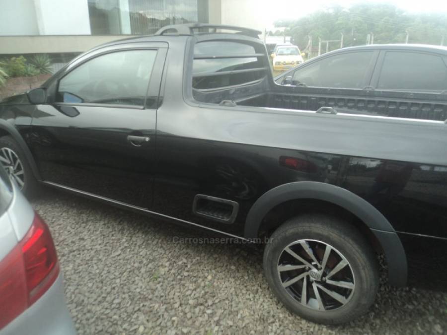 VOLKSWAGEN - SAVEIRO - 2011/2011 - Preta - R$ 42.000,00