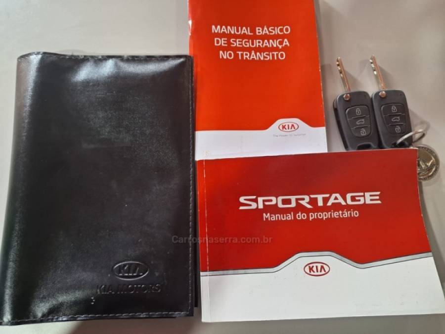 KIA MOTORS - SPORTAGE - 2013/2014 - Prata - R$ 79.900,00