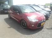 CITROËN - DS3 - 2012/2013 - Vermelha - R$ 68.000,00