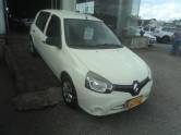 RENAULT - CLIO - 2013/2014 - Branca - R$ 32.000,00