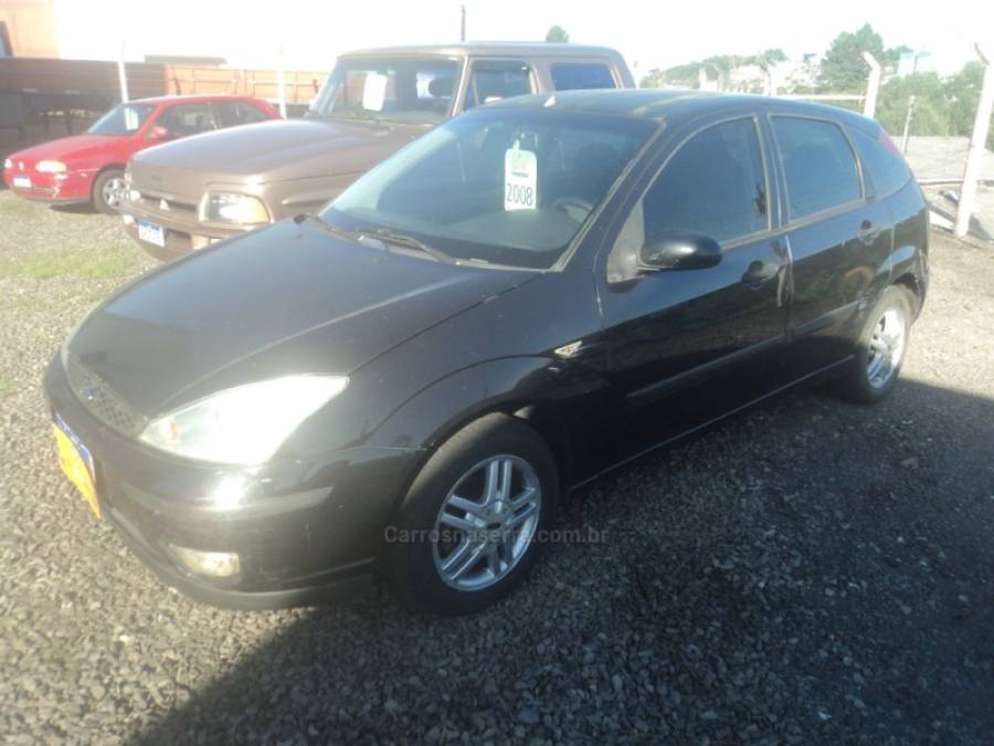 FORD - FOCUS - 2007/2008 - Preta - R$ 17.000,00