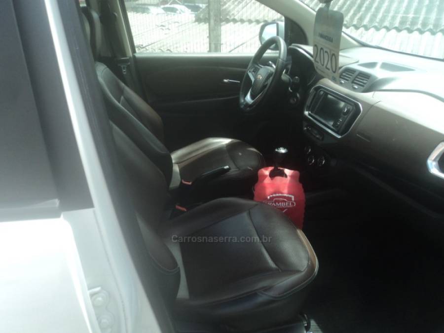 CHEVROLET - SPIN - 2020/2020 - Branca - R$ 65.000,00