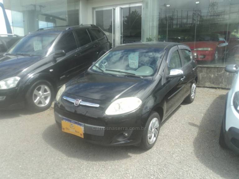 FIAT - PALIO - 2012/2012 - Preta - R$ 35.000,00