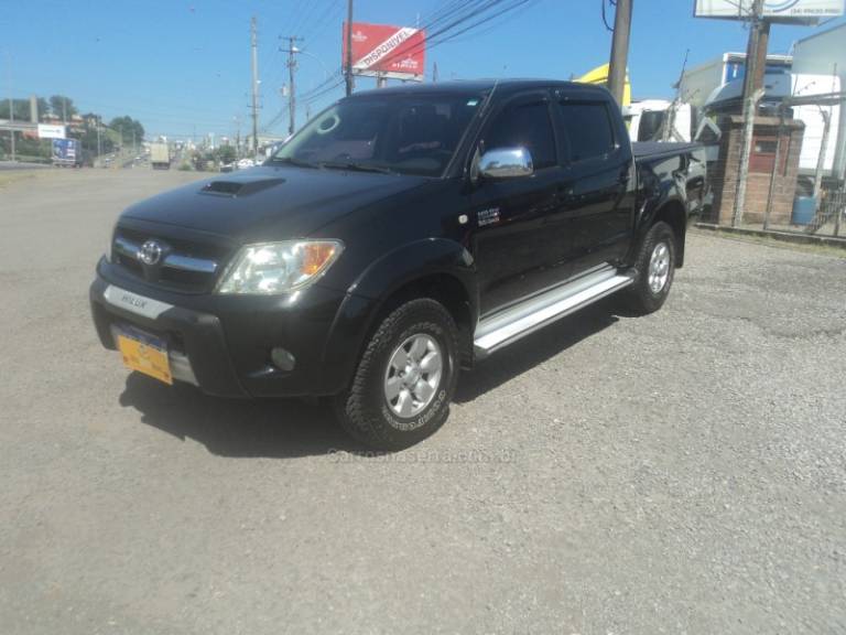 TOYOTA - HILUX - 2007/2008 - Preta - R$ 110.000,00