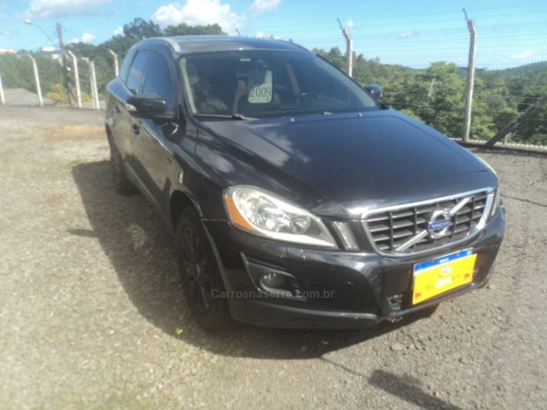 VOLVO - XC60 - 2009/2009 - Preta - R$ 55.000,00