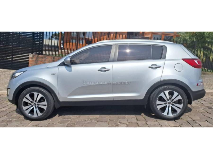 KIA MOTORS - SPORTAGE - 2013/2014 - Prata - R$ 79.900,00