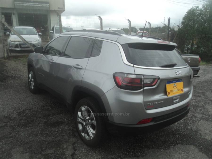 JEEP - COMPASS - 2021/2022 - Prata - R$ 140.000,00