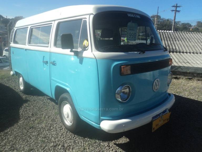 VOLKSWAGEN - KOMBI - 1997/1998 - Azul - R$ 45.000,00