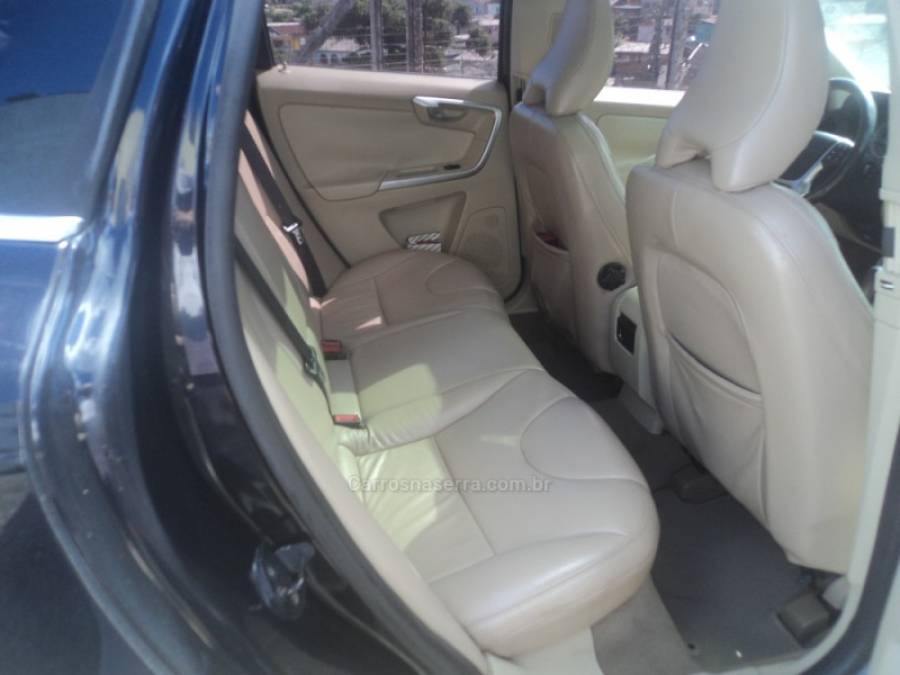 VOLVO - XC60 - 2009/2009 - Preta - R$ 55.000,00