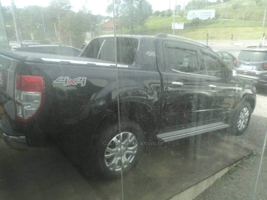 FORD - RANGER - 2016/2017 - Preta - Sob Consulta