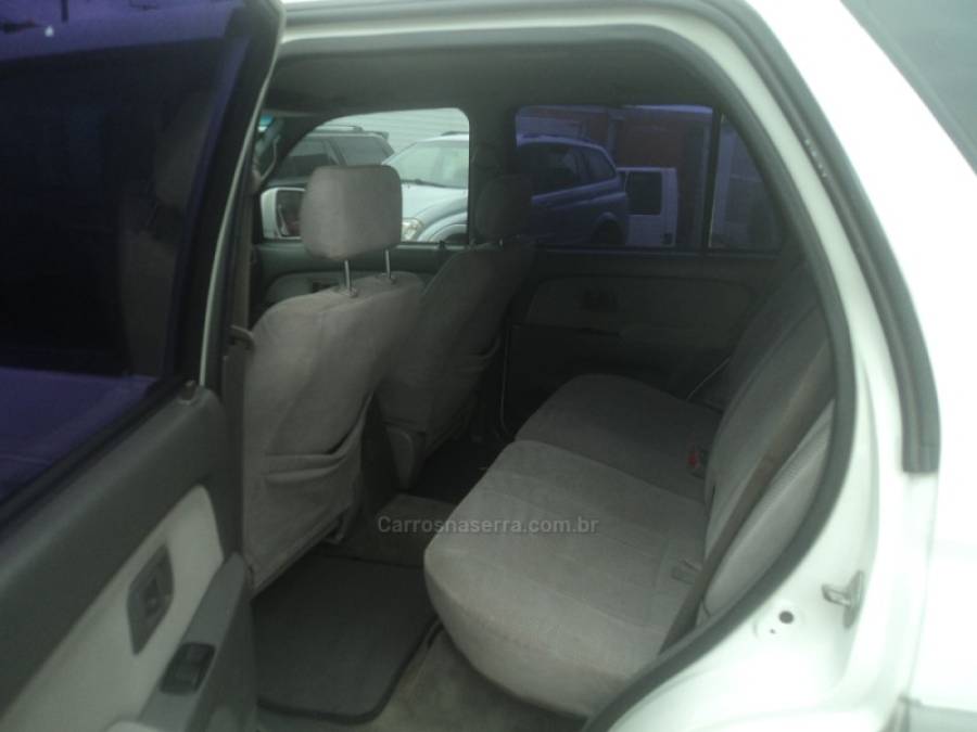 TOYOTA - HILUX SW4 - 2001/2001 - Branca - R$ 76.900,00