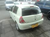 RENAULT - CLIO - 2013/2014 - Branca - R$ 32.000,00