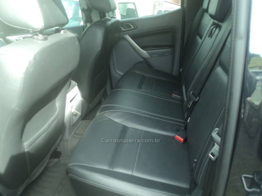 FORD - RANGER - 2016/2017 - Preta - Sob Consulta