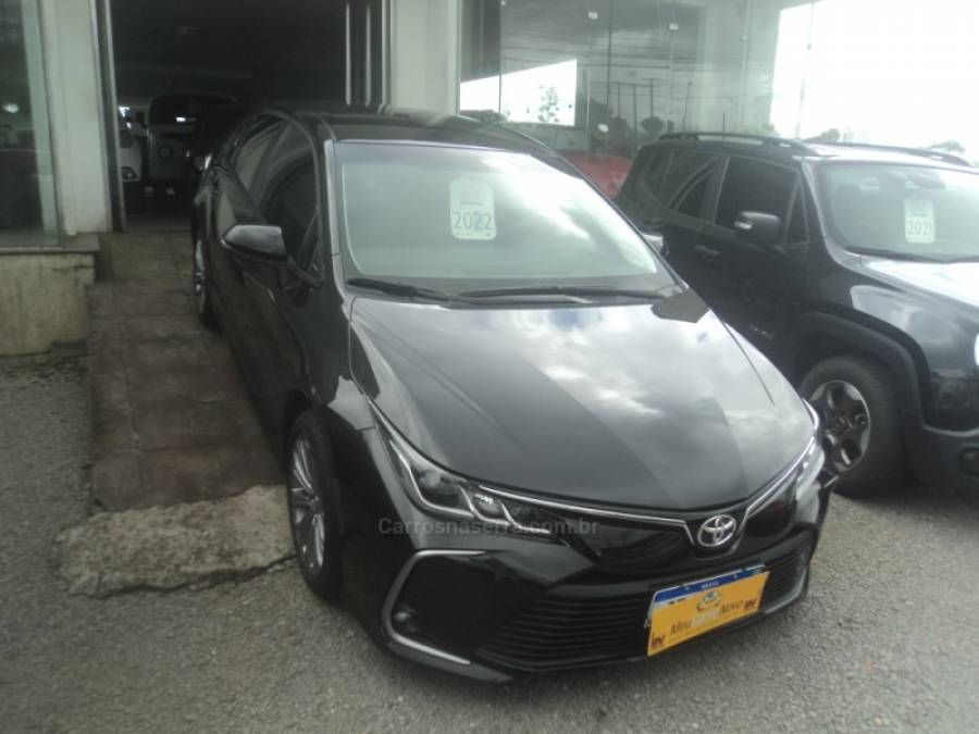 TOYOTA - COROLLA - 2021/2022 - Preta - R$ 129.000,00